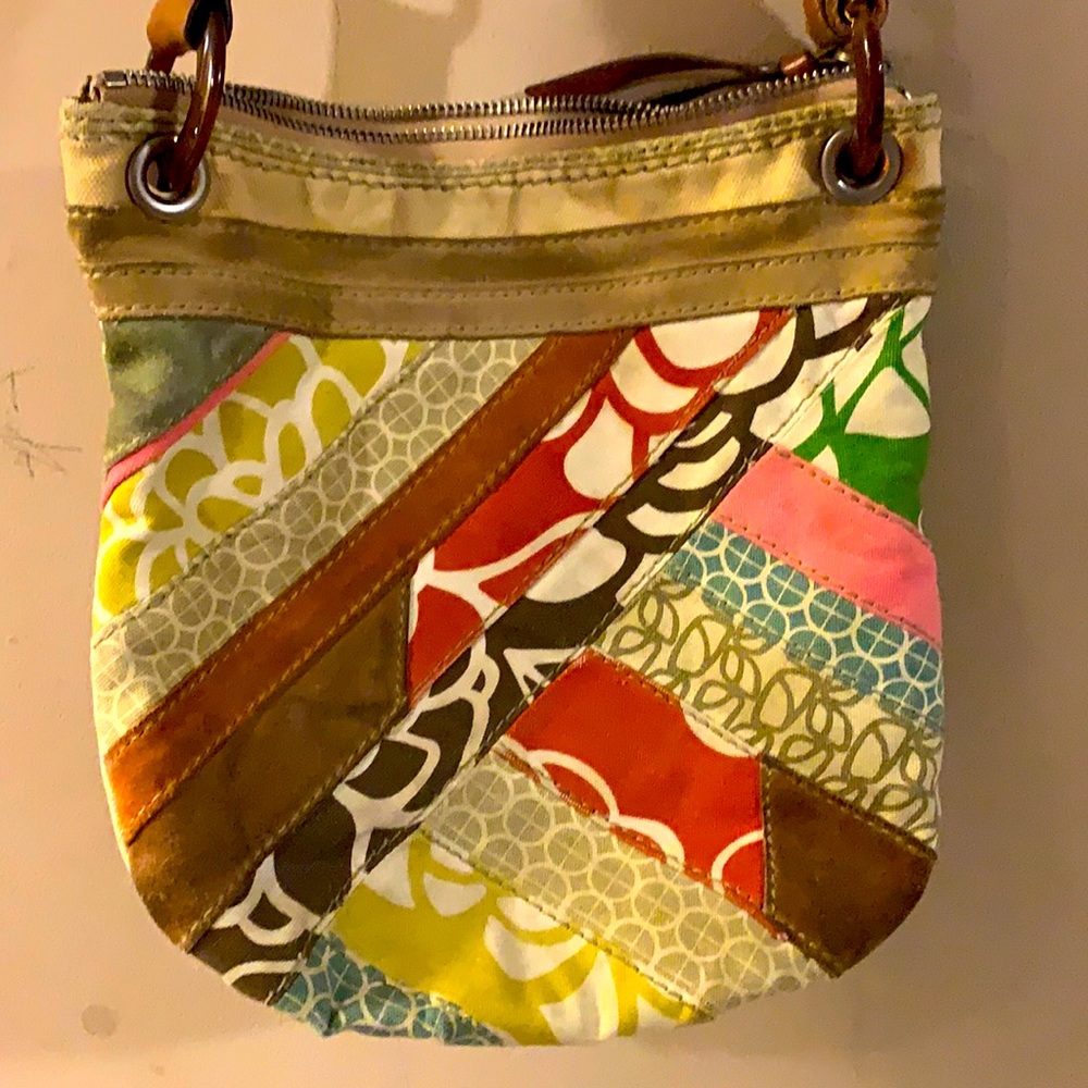 Fossil purse